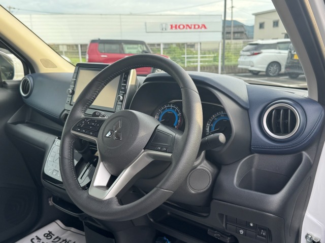 Mitsubishi eK X 12