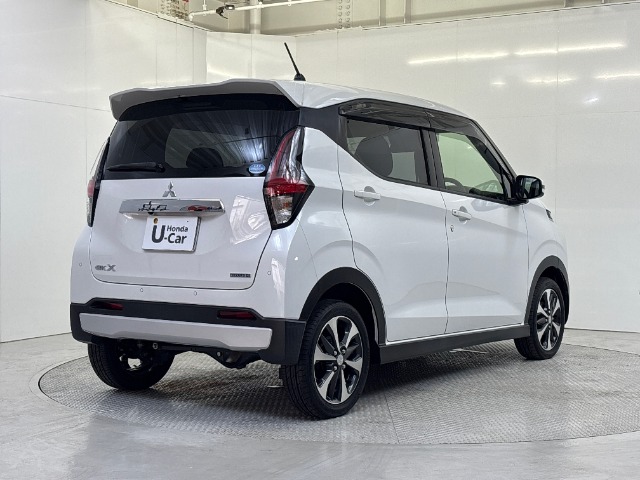 Mitsubishi eK X 9