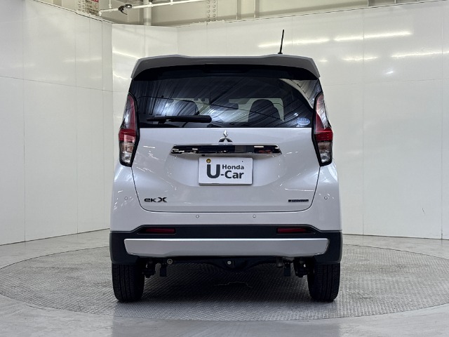 Mitsubishi eK X 10