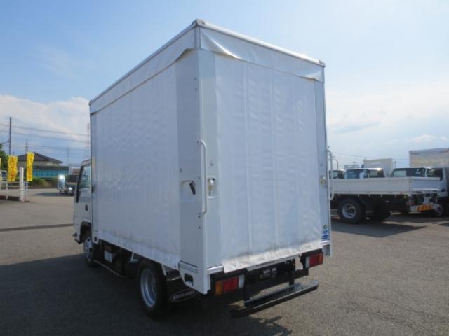 Isuzu Elf 5