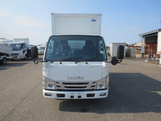 Isuzu Elf 6