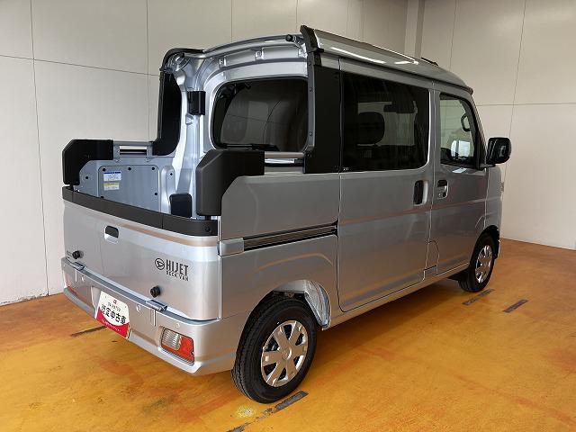 Daihatsu Hijet Deck Van 8