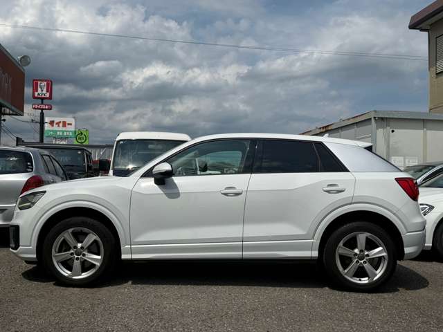 Audi Q2 9