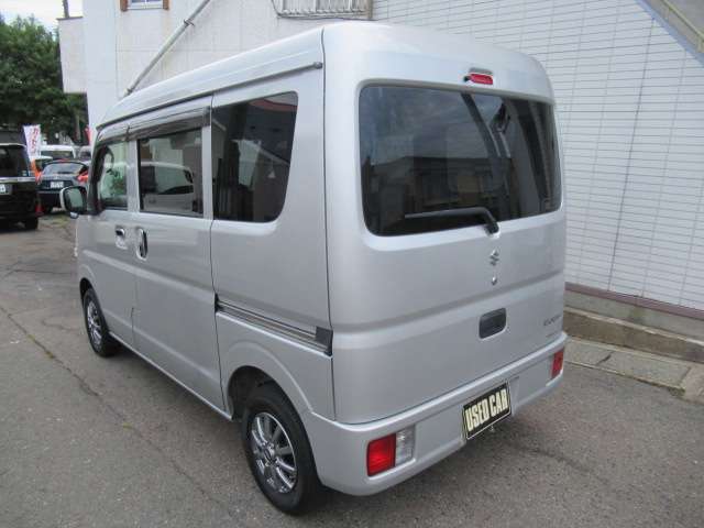 Suzuki Every 8