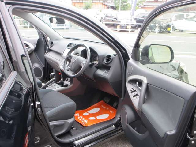 Toyota Vanguard 10