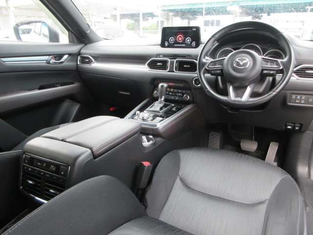 Mazda CX-8 7