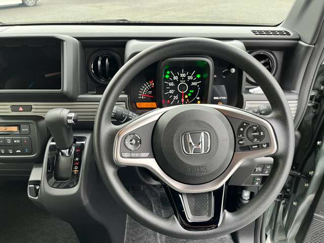 Honda N-VAN 11