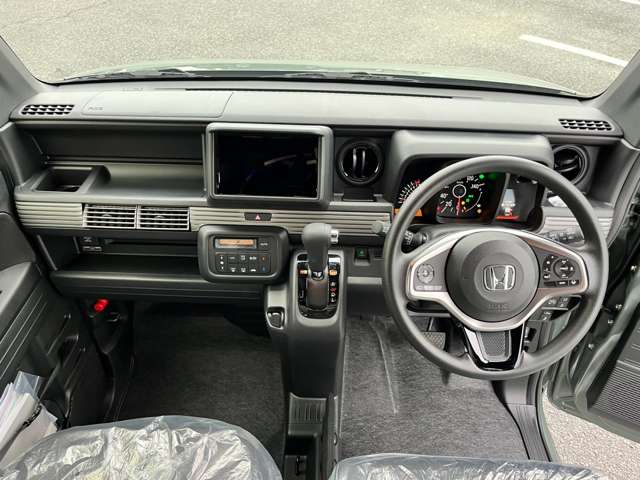 Honda N-VAN 10