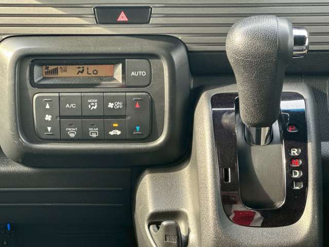 Honda N-VAN 6