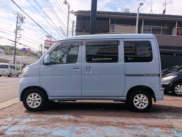 Daihatsu Hijet Cargo 7