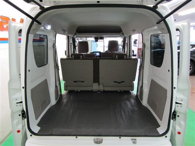 Suzuki Every 9