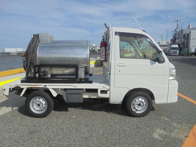 Daihatsu Hijet Truck 3