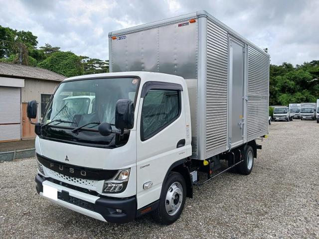Mitsubishi Fuso Canter 11