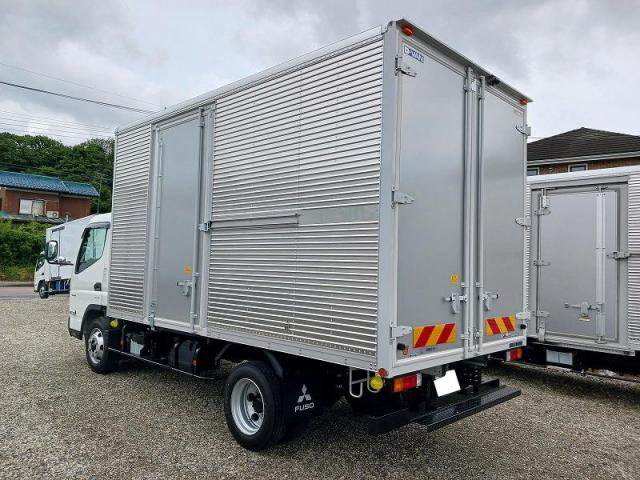 Mitsubishi Fuso Canter 12