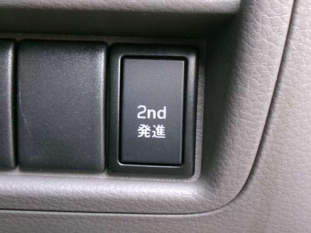 Suzuki Every 11