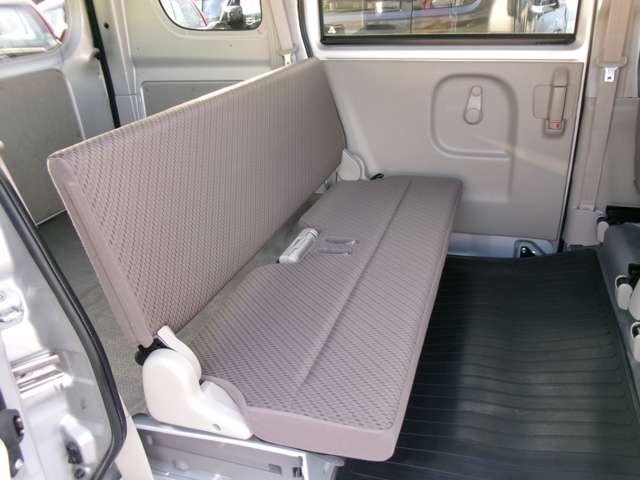 Suzuki Every 8