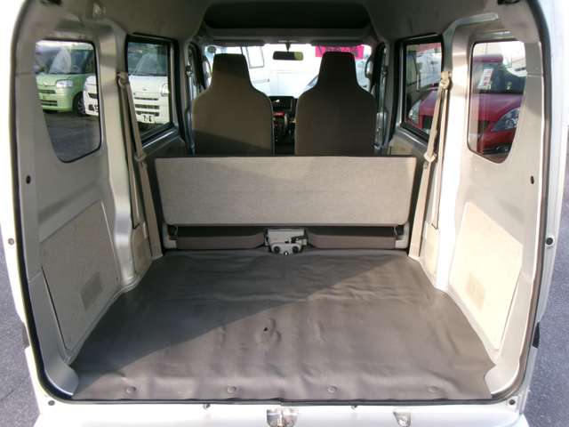 Suzuki Every 9