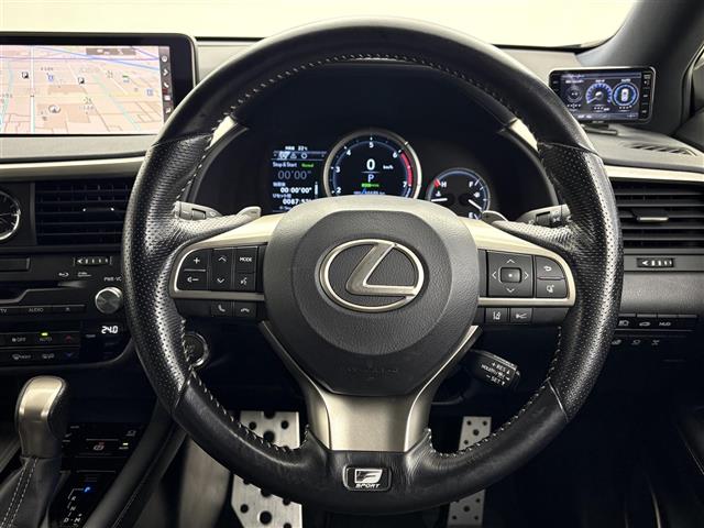 Lexus RX 8