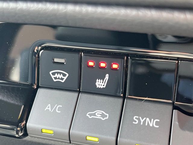 Toyota Land Cruiser FJ 8
