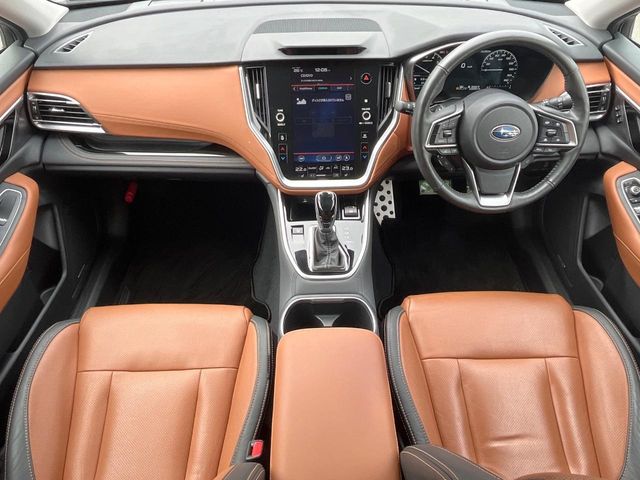 Subaru Legacy Outback 2
