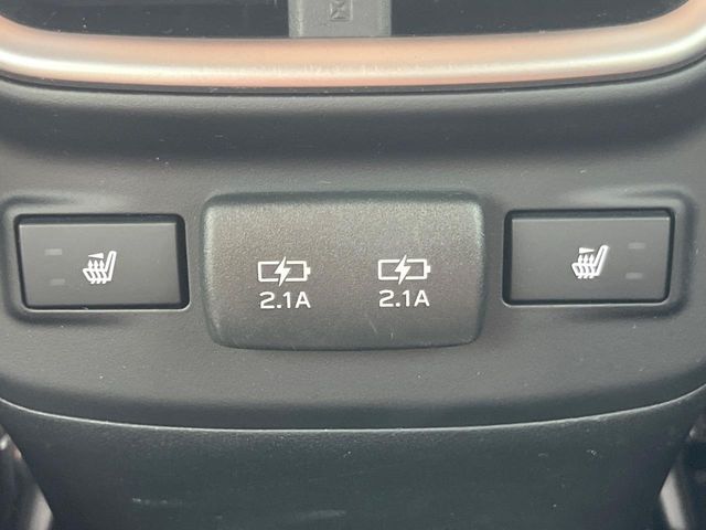 Subaru Legacy Outback 10