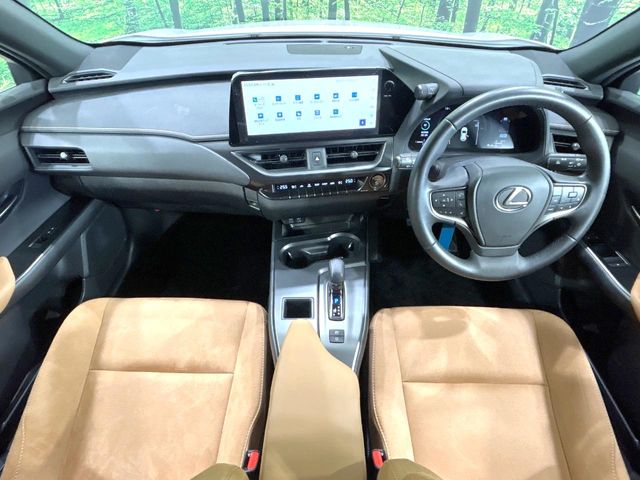 Lexus UX 2