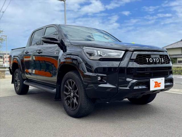 Toyota Hilux 8