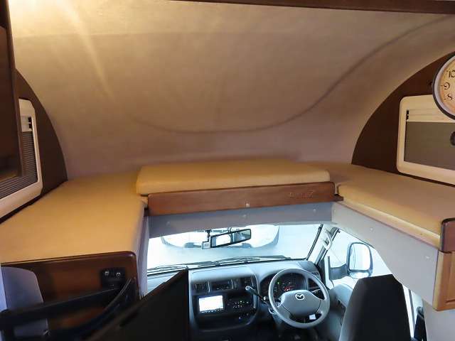 Mazda Bongo Truck 9