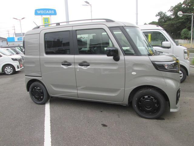 Suzuki Spacia Base 4