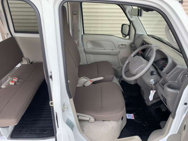 Suzuki Every 8