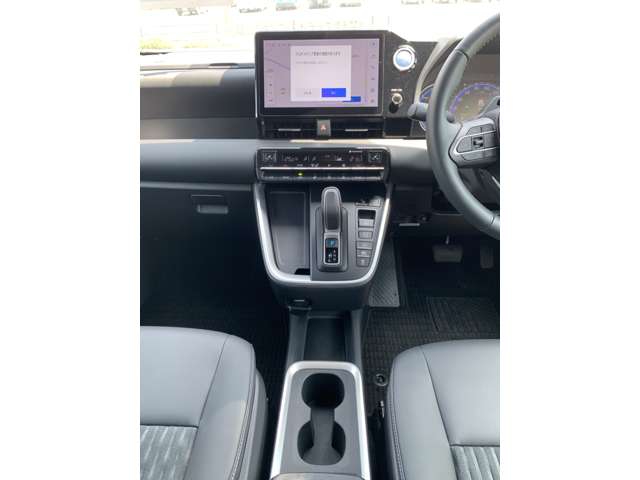 Toyota Noah 11