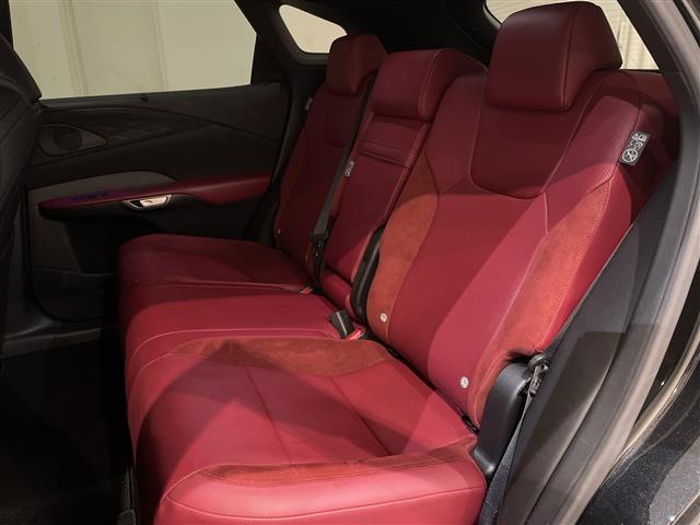 Lexus RX 6