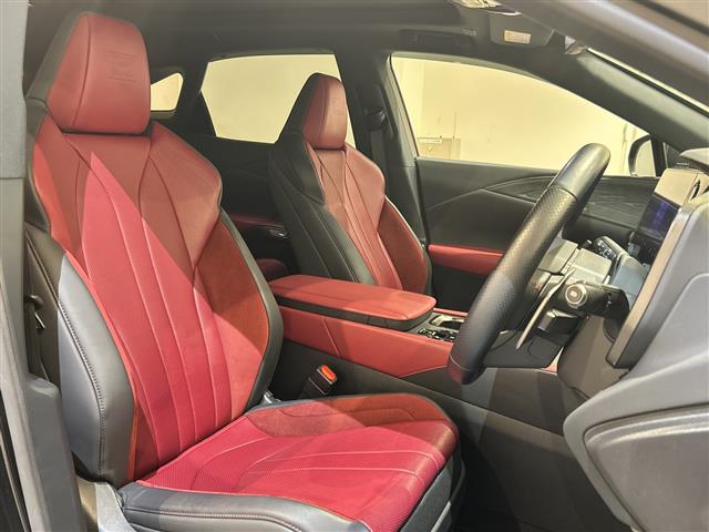 Lexus RX 7