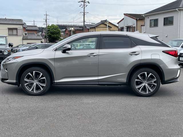 Lexus RX 7