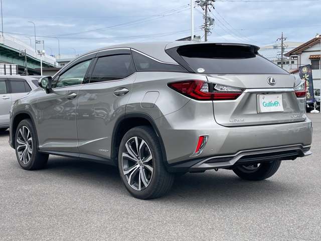 Lexus RX 8