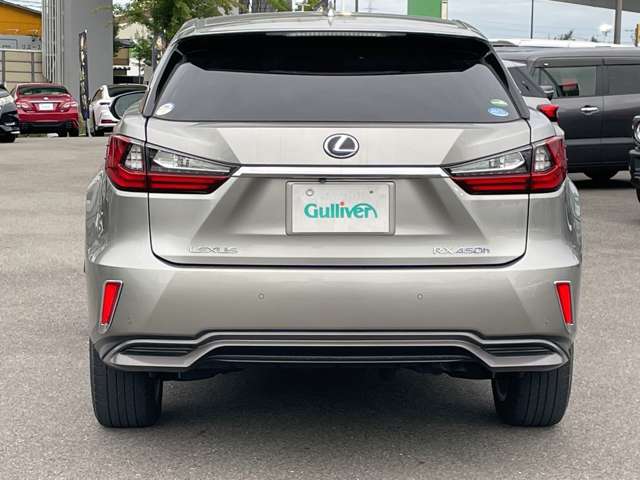 Lexus RX 10