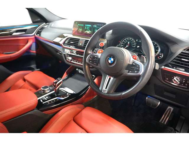 BMW X4 M 9