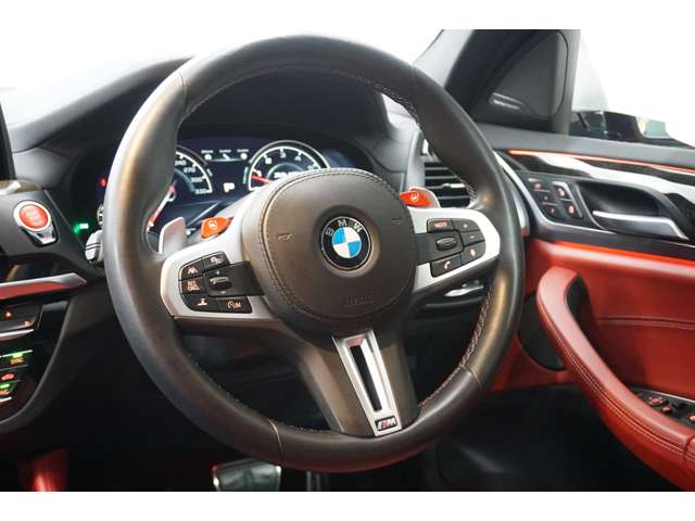 BMW X4 M 10