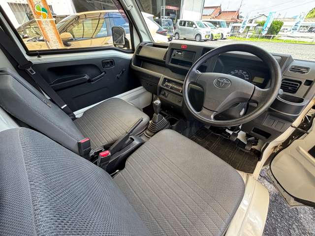 Toyota Pixis Truck 2