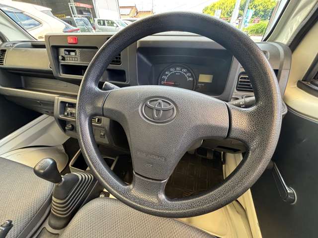 Toyota Pixis Truck 7