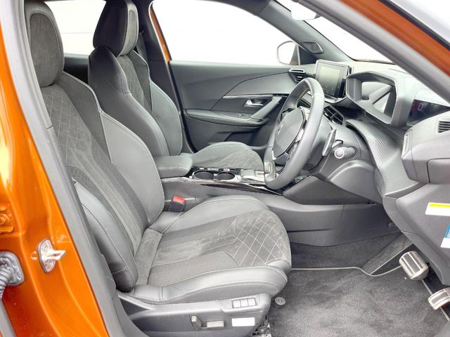 Peugeot SUV 2008 9