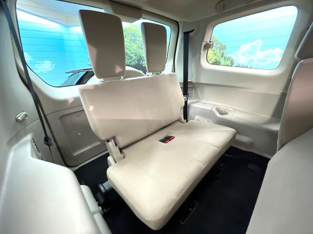 Mitsubishi Pajero 10