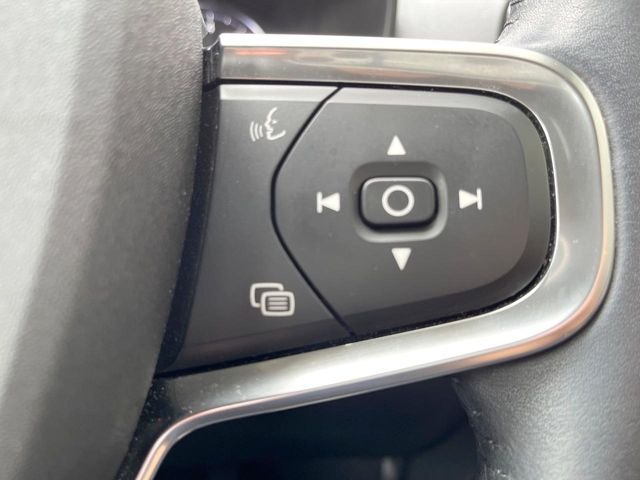 Volvo XC40 10