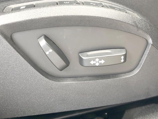 Volvo V40 Cross Country 9
