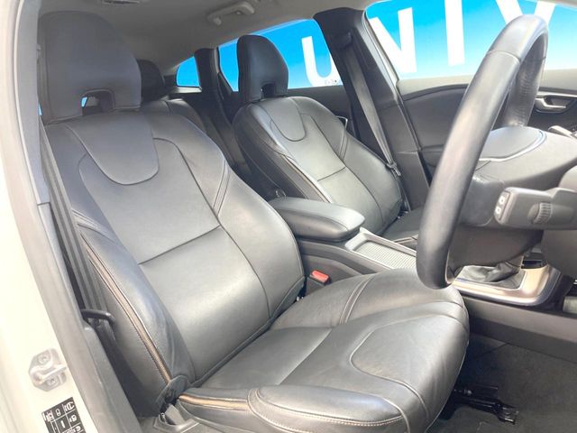 Volvo V40 Cross Country 10