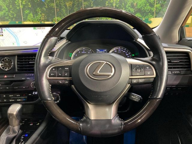 Lexus RX 8