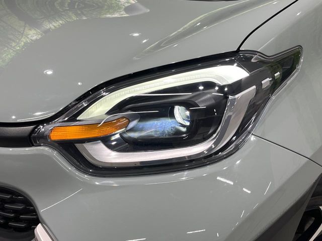 Toyota Sienta 12