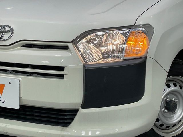 Toyota Probox Van 12