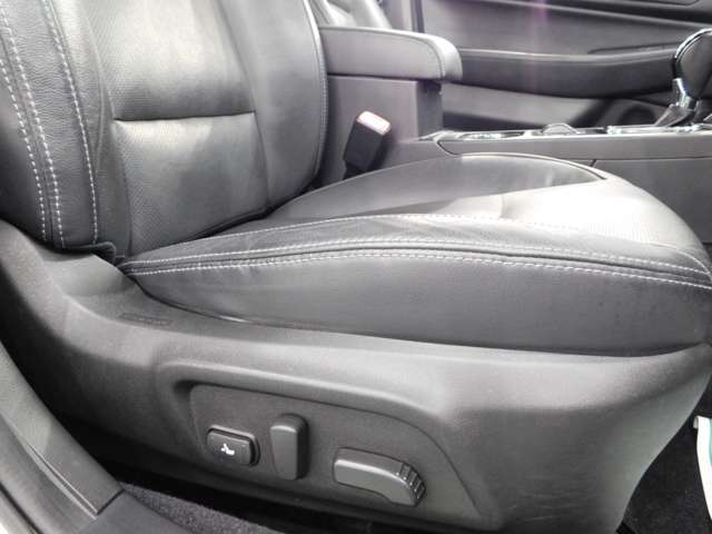 Subaru Legacy Outback 4