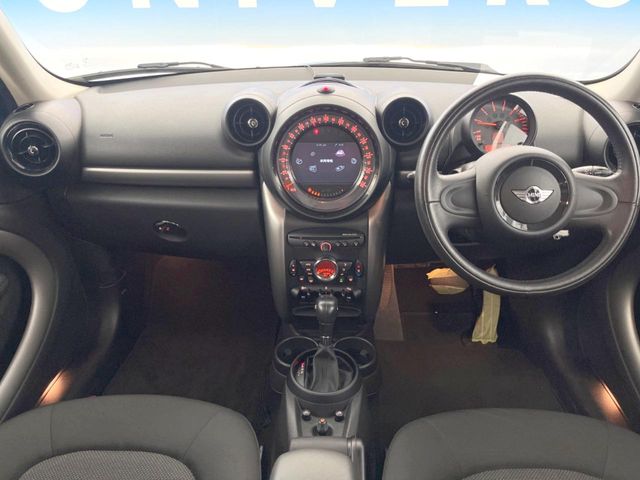 MINI Crossover 2